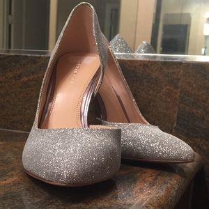 ✨ ✨  BCBGeneration Silver Glittery Heels NIB ✨  ✨